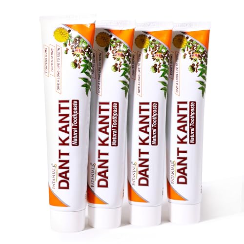 Patanjali Dant Kanti Natural Toothpaste 800G (200G X 4), Super Saver Value Pack, Makes Teeth Strong, Tightens Gums, Gives Cavity Free Smile